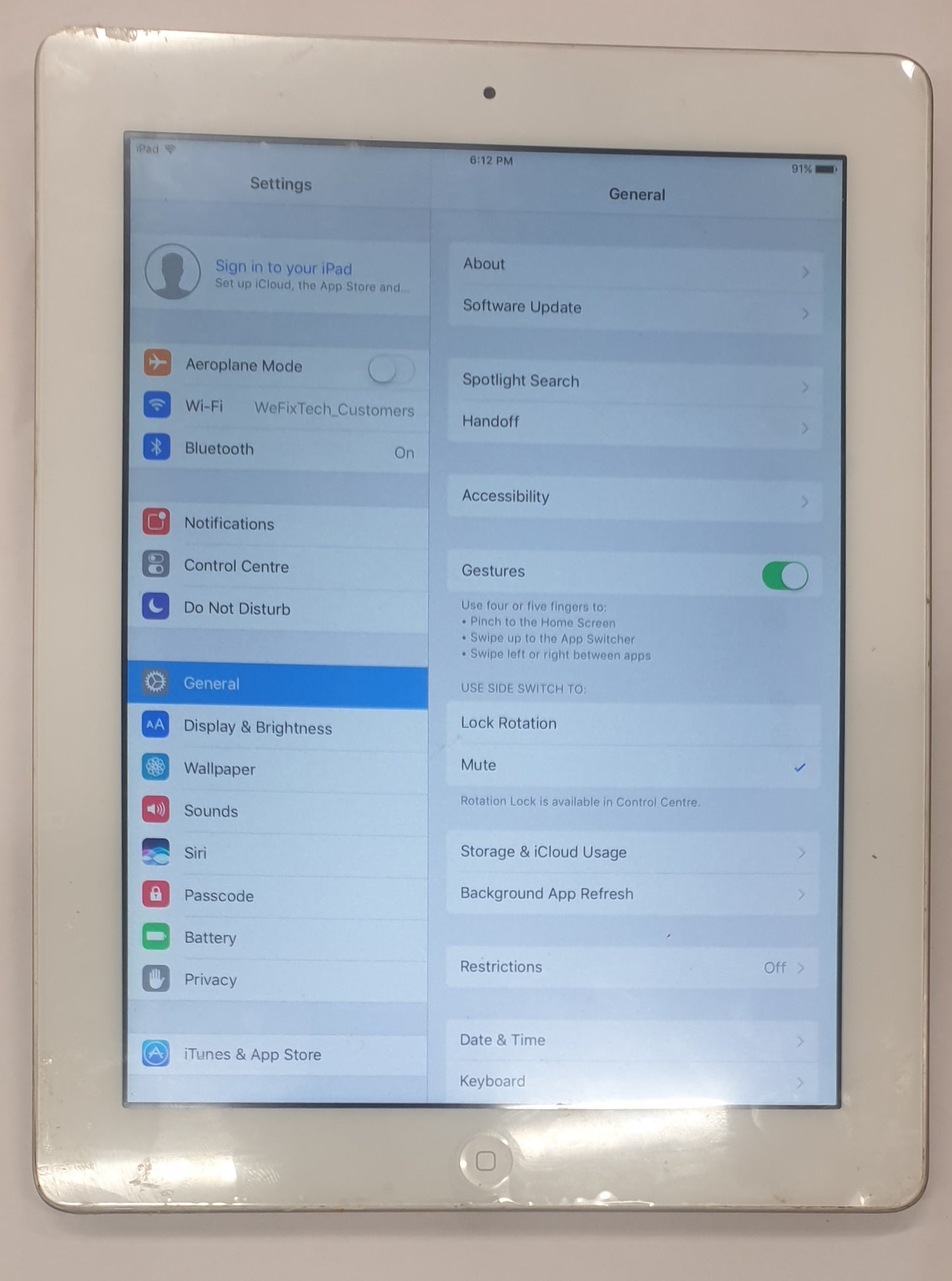 iPad 4 (White) 64gb A1458