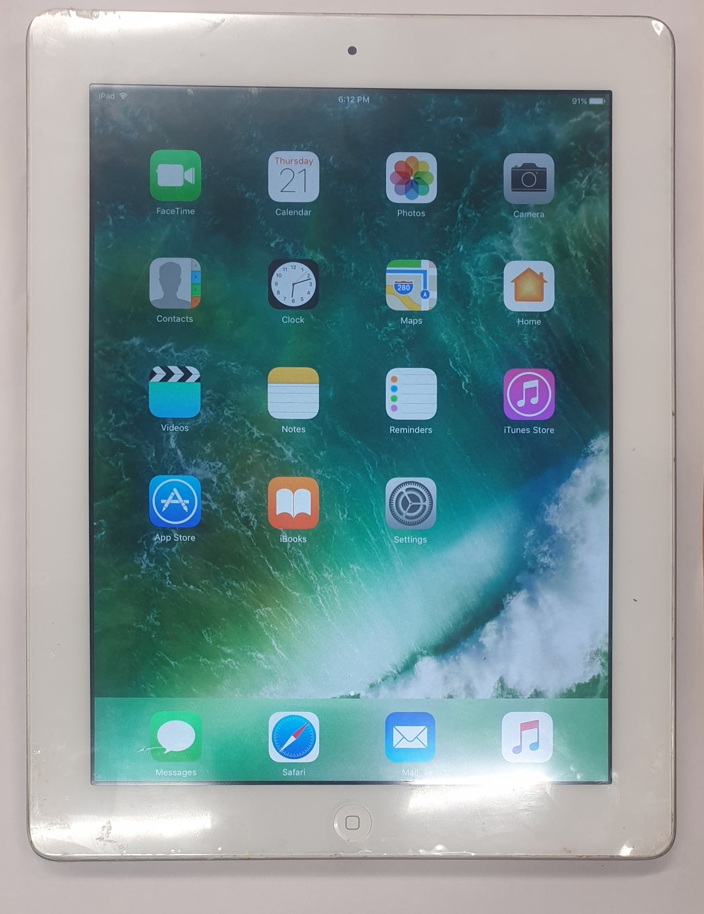 iPad 4 (White) 64gb A1458